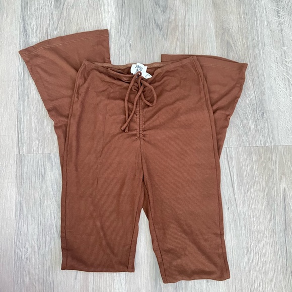 Princess Polly Brown Ribbed Pants - Picture 1 of 1